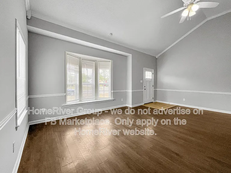 5910 Garden Walk E — Photo 5