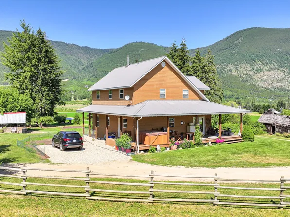 2990 50th St NW, Salmon Arm, BC V1E 3A9