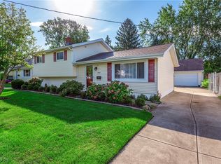 13463 Havendale Dr, Brookpark, OH