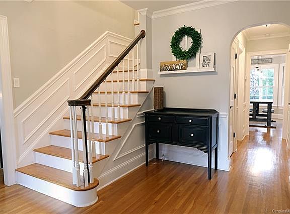 2nd image of 2300 Winterbrooke Dr