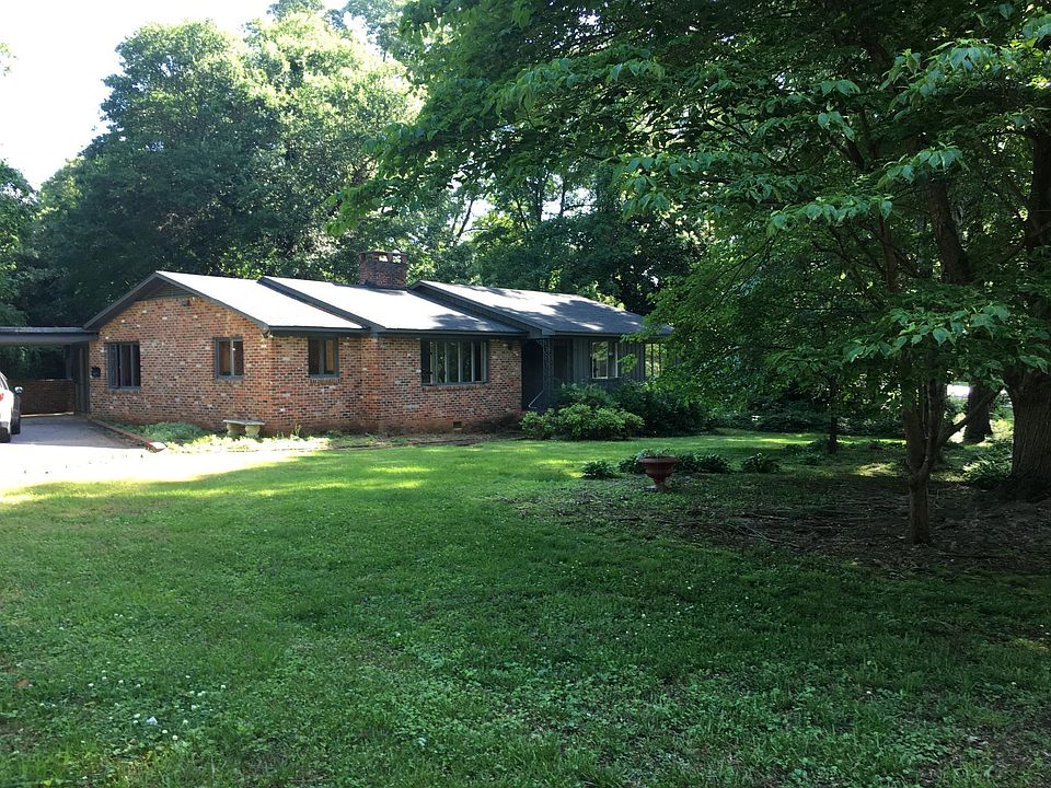 1st image of 1210 Fairfield Dr