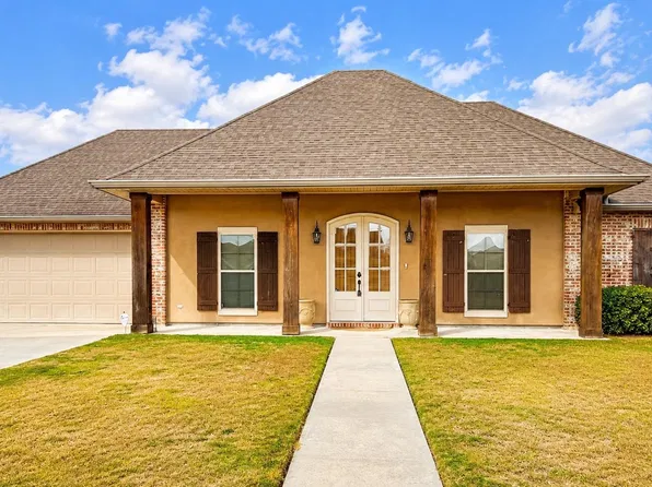 606 Point Pleasant Dr, Berwick, LA 70342