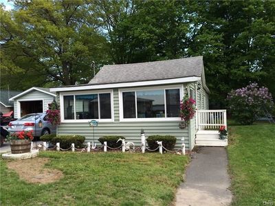 64 Lakeshore Rd, Pulaski, NY, 13142