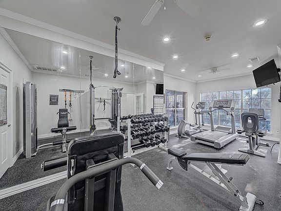 Your journey to a healthier lifestyle starts at our fitness center