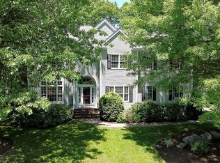44 Harvestwood Ln, Mansfield, MA 02048
