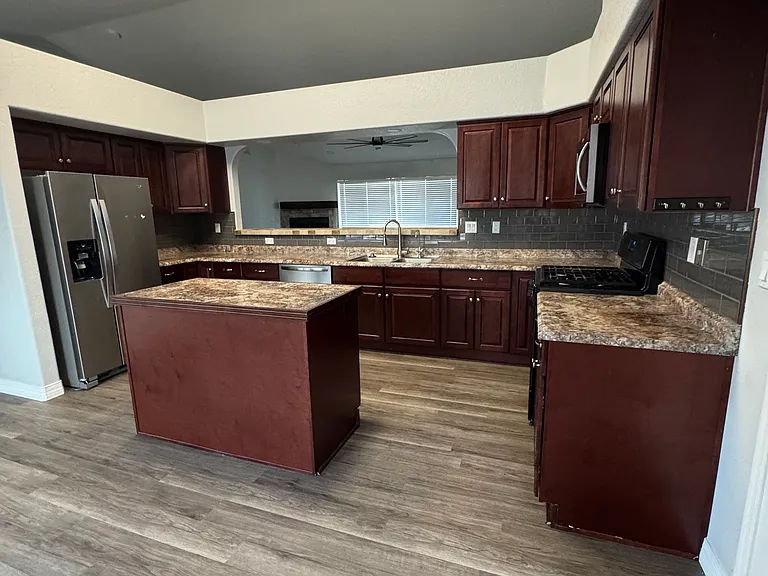 2064 E Desert Palms Dr — Photo 13