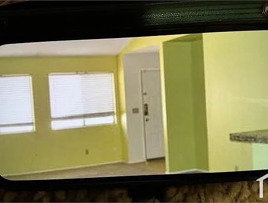 3 bed, 1200 sqft, $2,500 — Photo 4