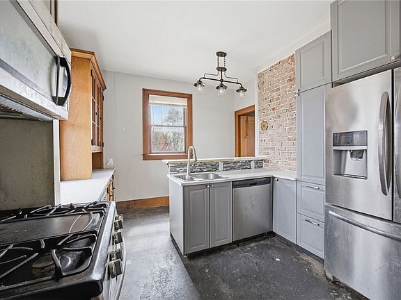 11th image of this home