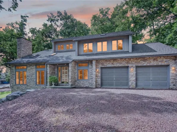 33 Oak Ct, Nesquehoning, PA 18240