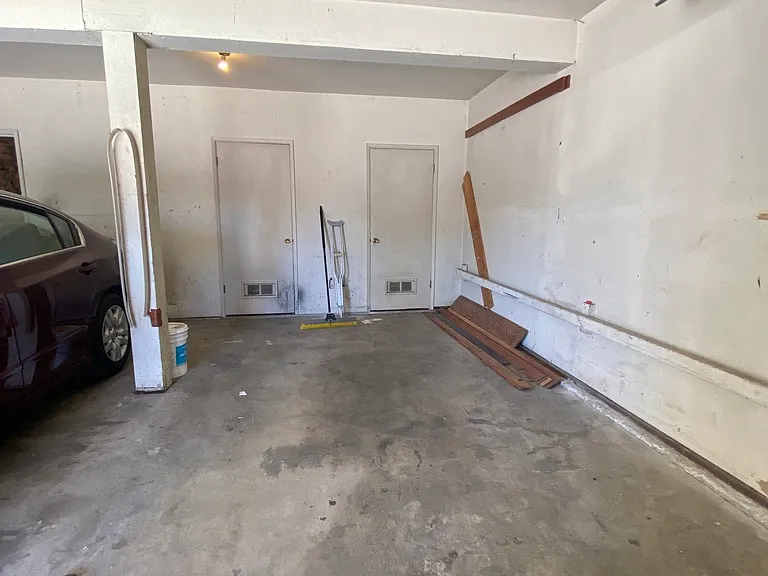 162 Roosevelt Ave #1 — Photo 36
