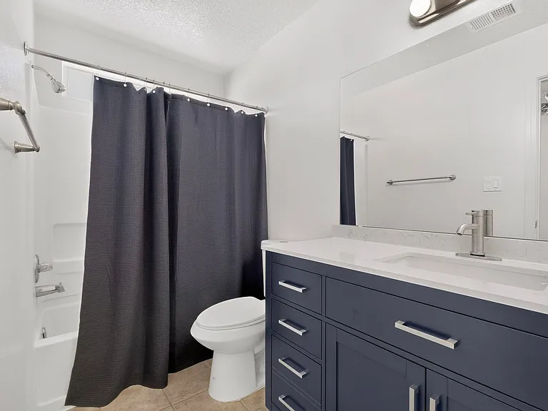Sirocco Pl NW — Photo 5
