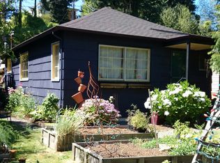 4449 40th Ave SW, Seattle, WA 98116