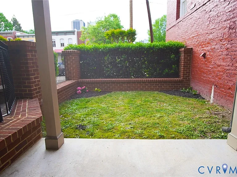 215 N 19th St #U11 — Photo 5