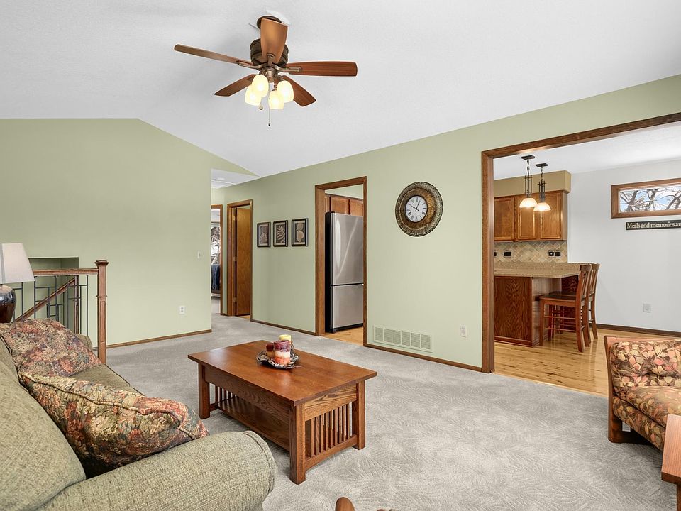13385 85th Ave N, Maple Grove, MN 55369 | Zillow