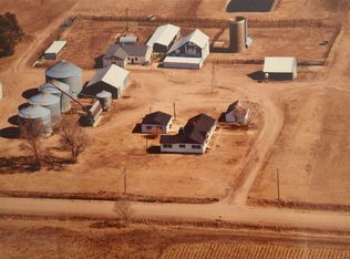 7735 Willow Rd, Shelton, NE 68876