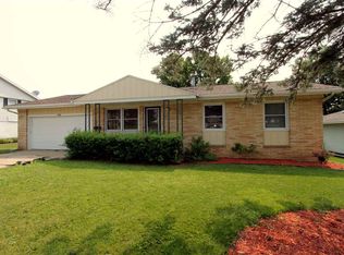 1100 7th St, New Glarus, WI 53574