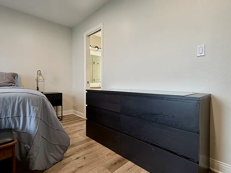 13722 Red Hill Ave — Photo 6