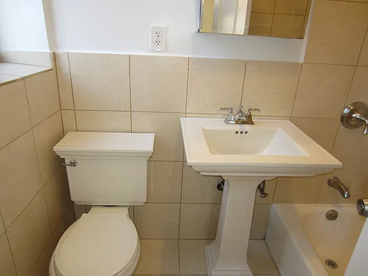 Rented by Aguayo & Huebener Brooklyn | media 5