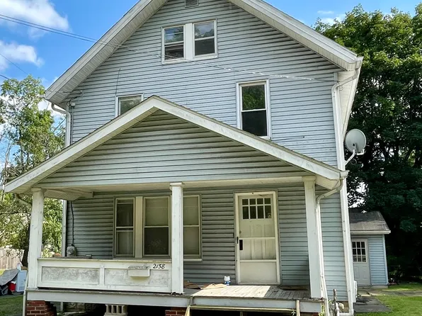 2158 Newton St, Akron, OH 44305