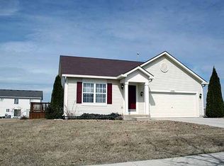 1521 Bluestem Ln, Minooka, IL 60447