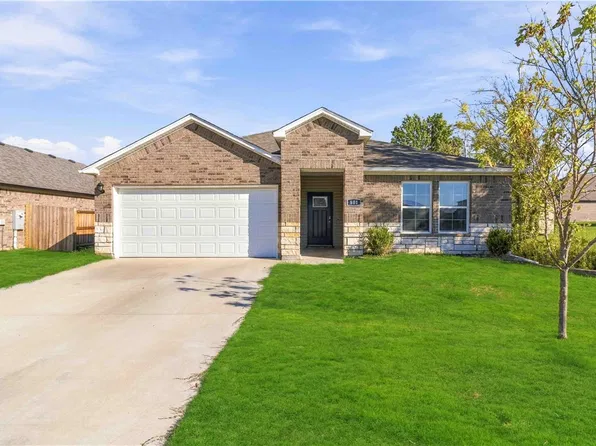 501 Cattleman Ln, Siloam Springs, AR 72761