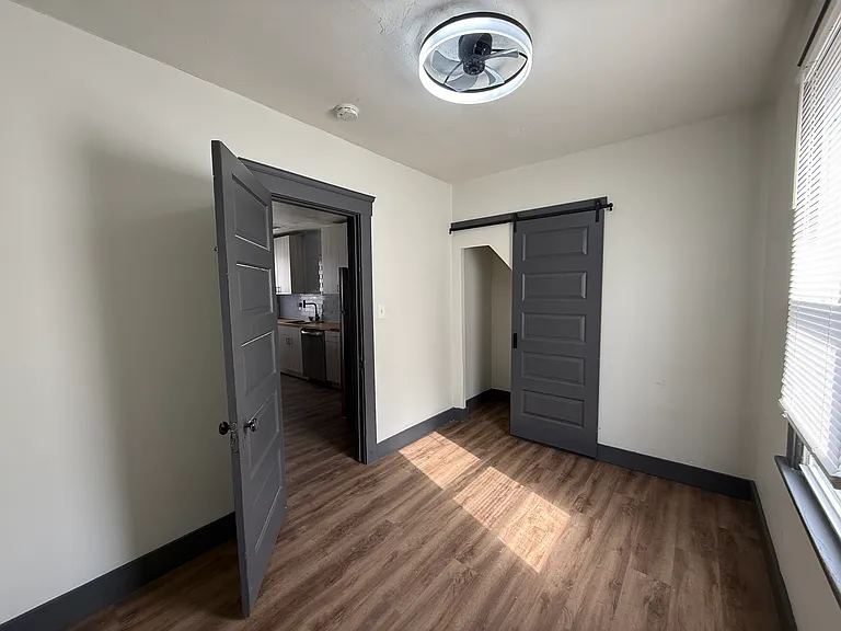6614 Fullerton Ave #UP — Photo 16