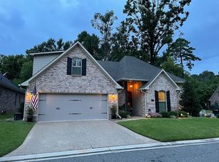 9453 Ellerbe Rd, Shreveport, LA 71106