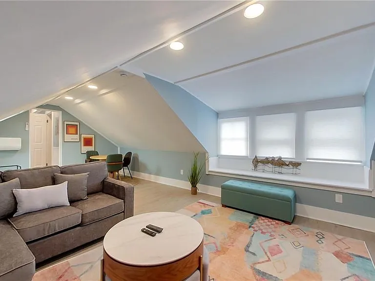 382 Spring St #3 — Photo 3