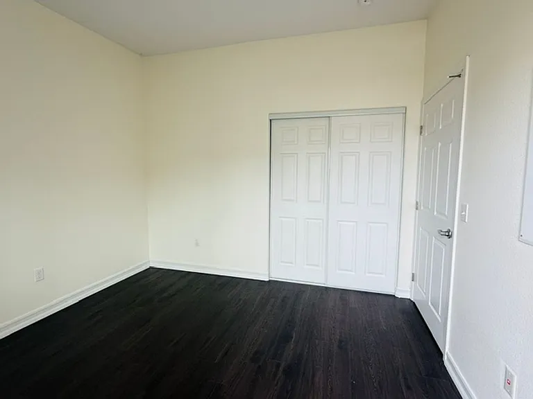 2303 E 8th St — Photo 6