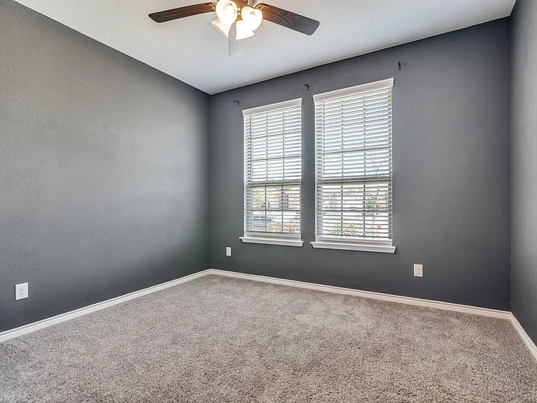 3094 Maverick Dr — Photo 26