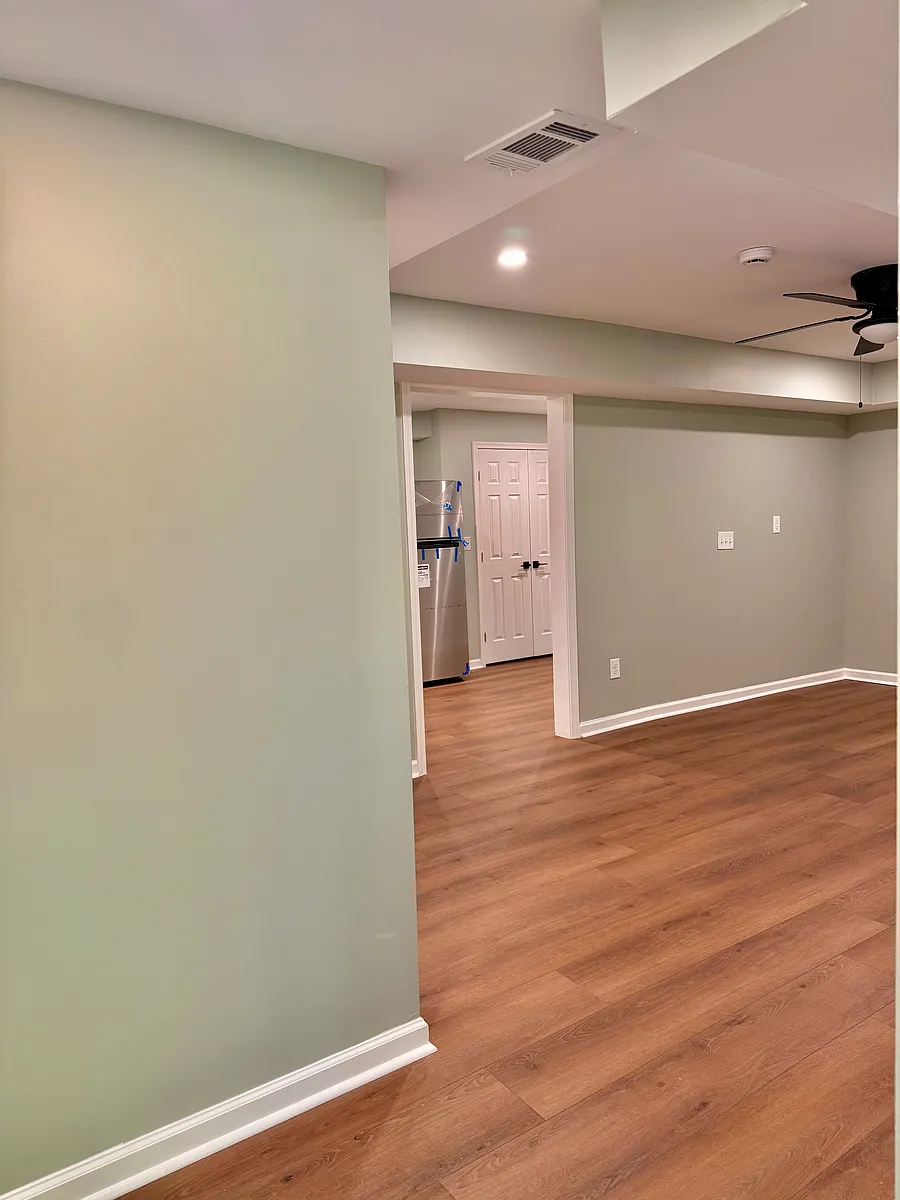 Building Photo - 4232 Smithsonia Dr #1