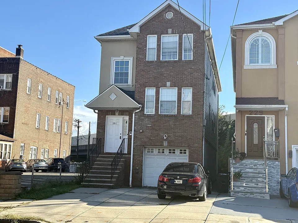 231 Jersey St #1