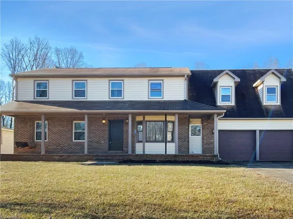 7944 Vance Rd, Kernersville, NC 27284