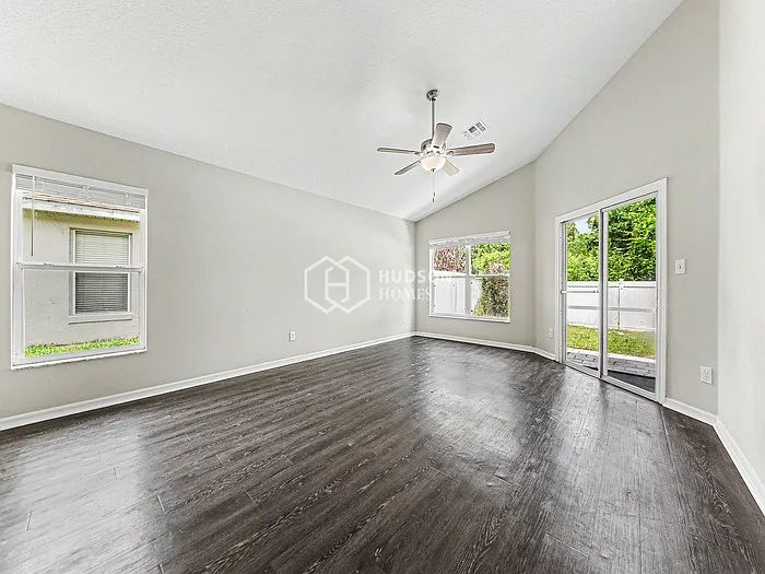 11314 Rouse Run Cir — Photo 3