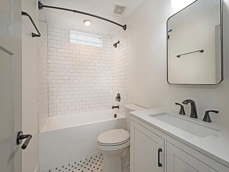 105 Shady Dr W #4 — Photo 17
