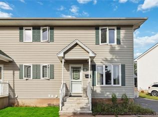 26 Arthur St, Moncton, NB E1C 0A5