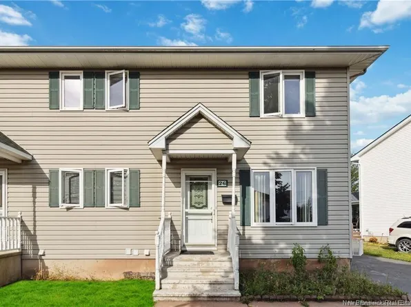 26 Arthur St, Moncton, NB E1C 0A5