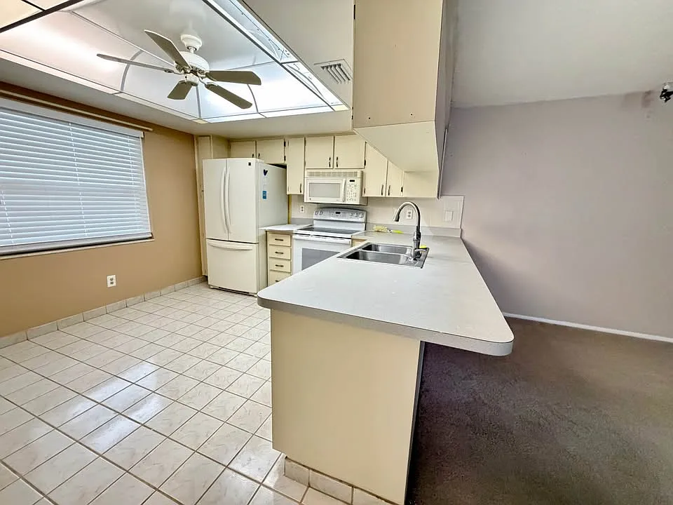 2 bed, 1148 sqft, $1,600 — Photo 4