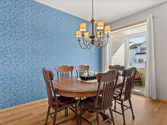 4th image of 6836 Meadowgrass Ln S