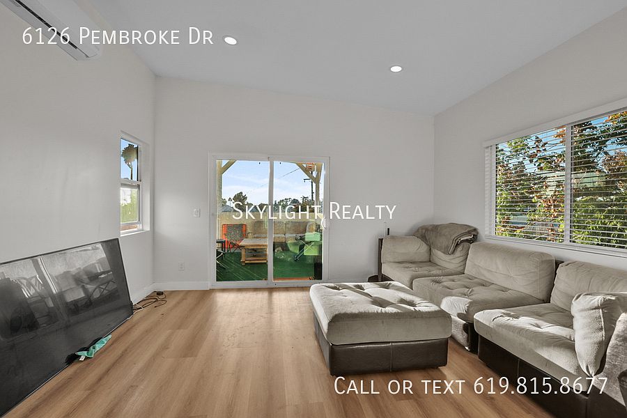 1st image of 6126 Pembroke Dr