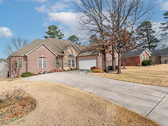 3rd image of 40 Sugarloaf Loop