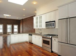 286 Flushing Ave APT 3, Brooklyn, NY 11205