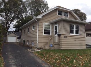 190 California Dr, Rochester, NY 14616