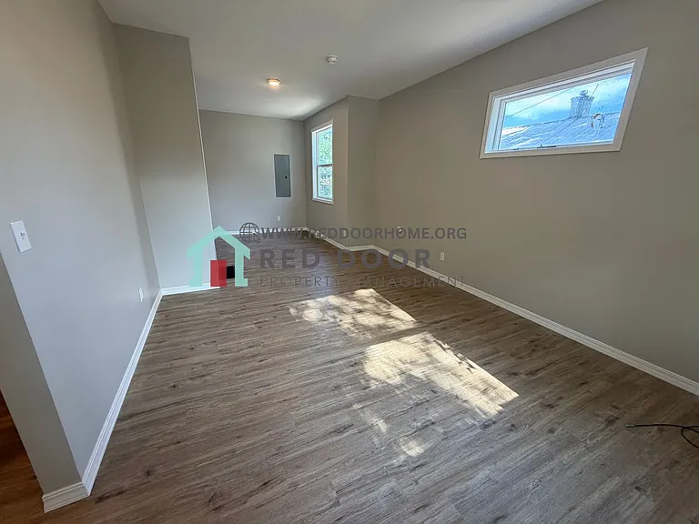 608 7th St N — Photo 3