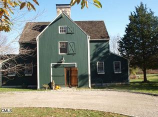 66 Sandfordtown Rd, Redding, CT 06846