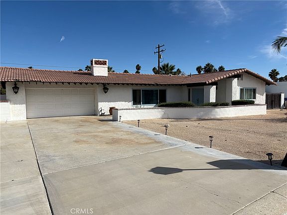 4th image of 2290 N Victoria Rd