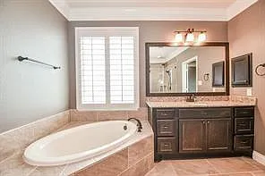 9522 Scanlan Heights Ln — Photo 19