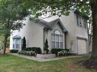 100 Rumford Way, Manalapan, NJ 07726