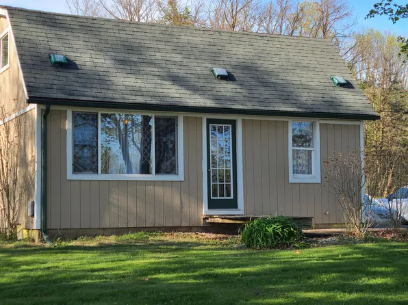 55322 Territorial Rd, Decatur, MI 49045