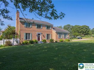 2122 Daniel St, Coplay, PA 18037